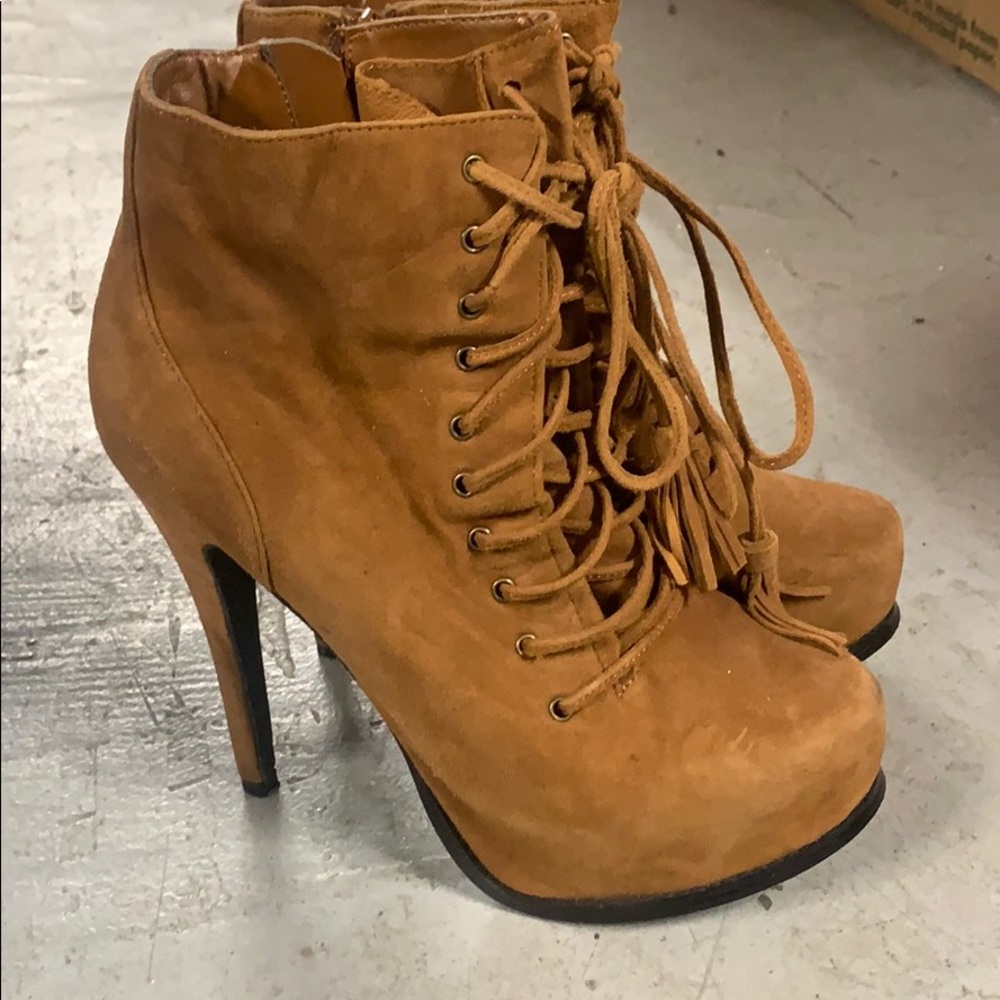 Lace up platform booties